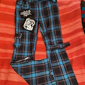 WINGED MONKEY PLAID GOTH FLARE CARGO PANTS SZ MEDIUM